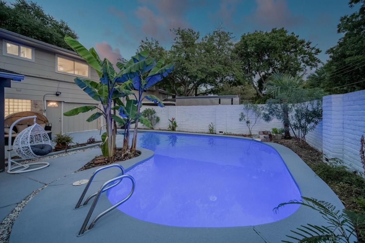 Stunning 5Br 2Ba Holiday Home With Private Pool And Cinema Dallas Dış mekan fotoğraf